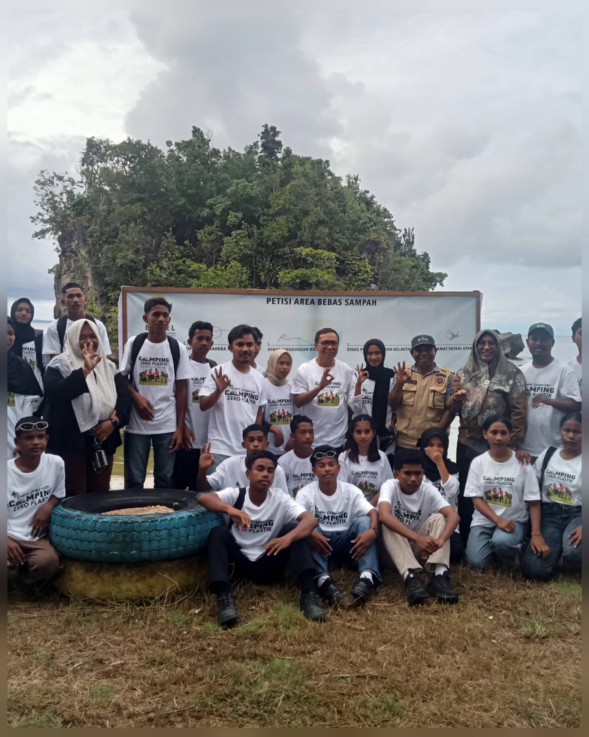 bupati-ikram-malan-sangadji-membuka-cemping-zero-plastik-di-tepeleo